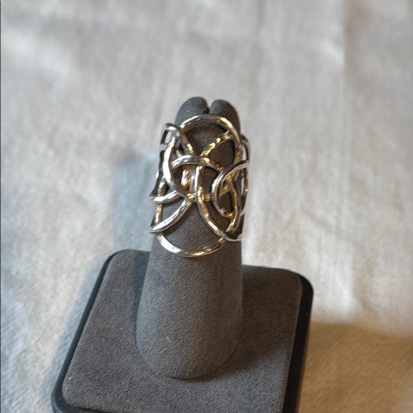 Jewelry - Sterling Silver Knot Ring
